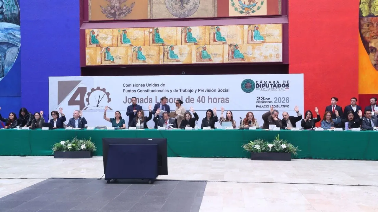 Reforma que reduce jornada laboral avanza en comisiones de la Cámara de Diputados