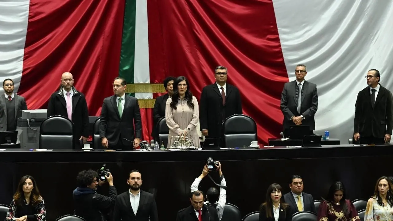 Kenia López lamenta el asesinato de familiares de Mario Delgado