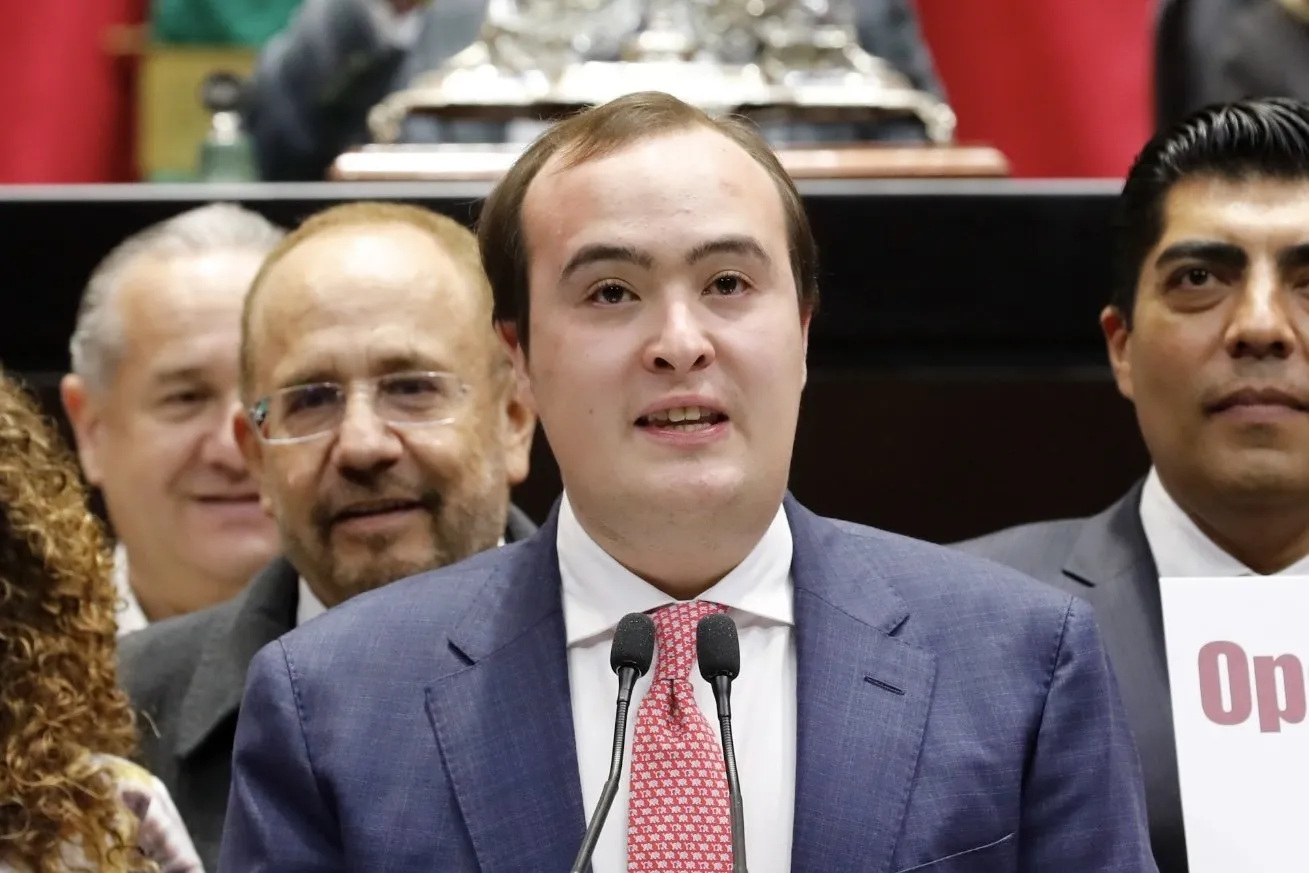 Diputado de Morena estalla contra María Teresa Ealy por caso Cuauhtémoc Blanco