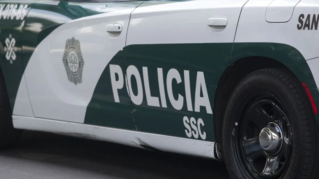 Activista Jaqueline Palmeros denuncia que su hijo fue sometido y golpeado por policías de la SSC
