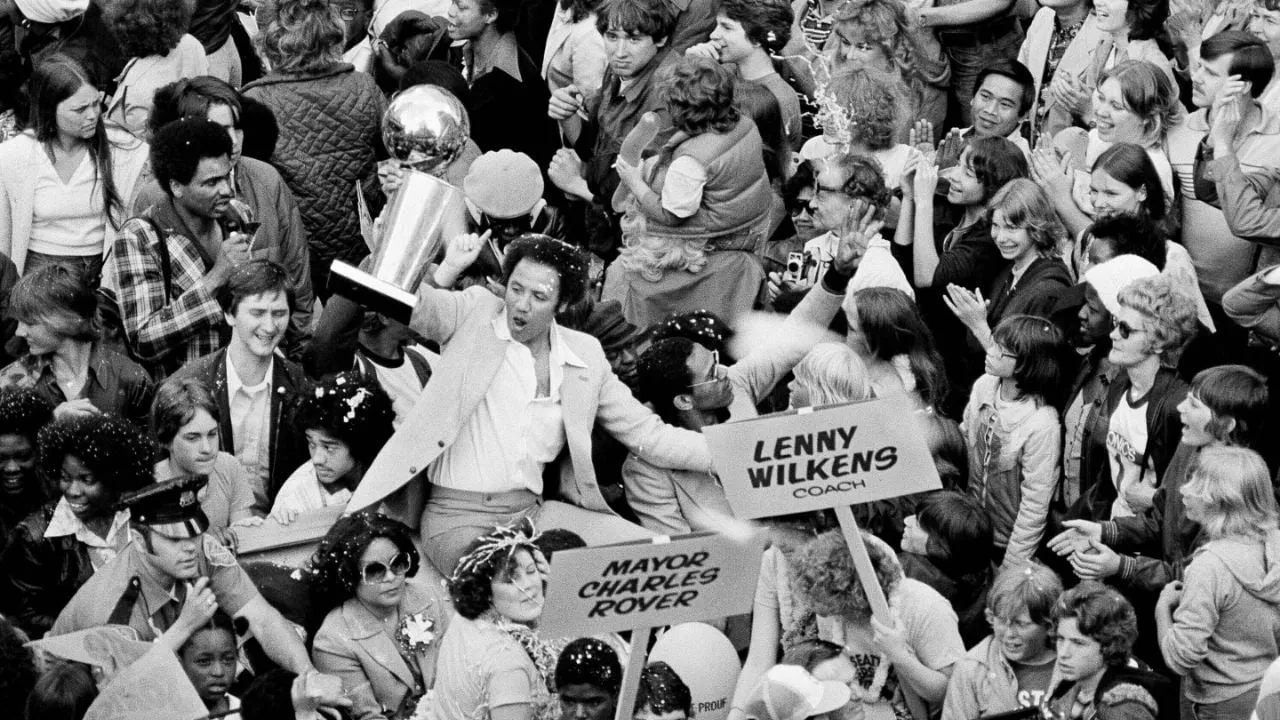 Lenny Wilkens, entrenador con más partidos dirigidos en la historia de la NBA, fallece a los 88 años