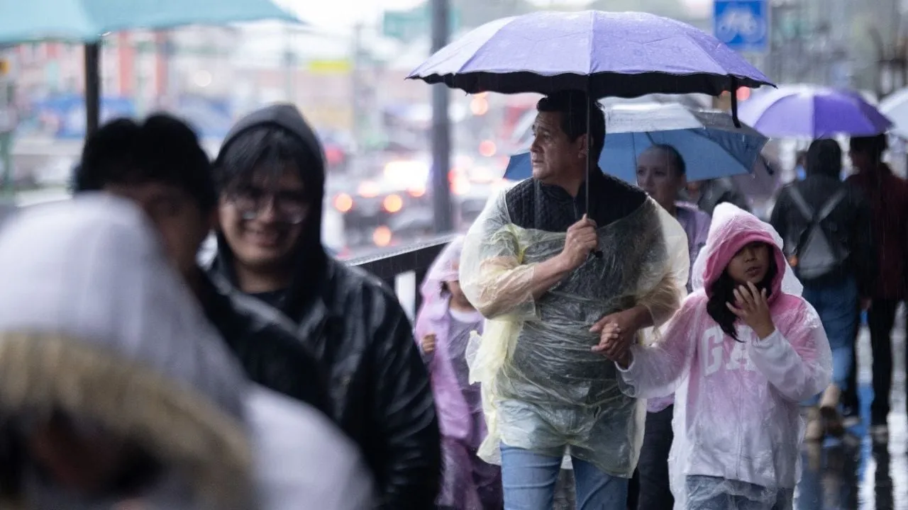 Chubascos, lluvias fuertes e intensas con posible granizo seguirán el jueves en 25 entidades