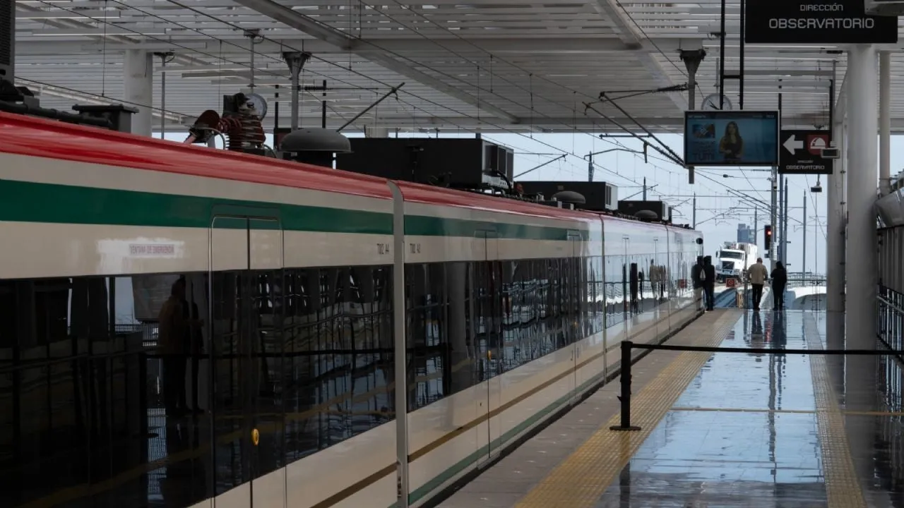 Tren México-Toluca “El Insurgente” iniciará operaciones en enero de 2026