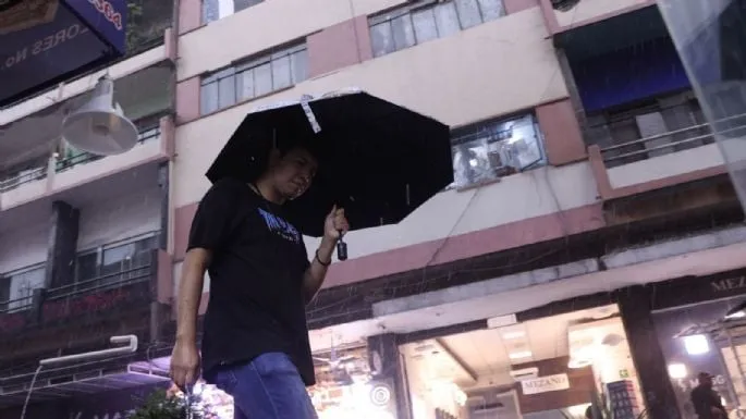Frente frío y onda tropical 13 azotarán con lluvias fuertes e intensas de lunes a jueves