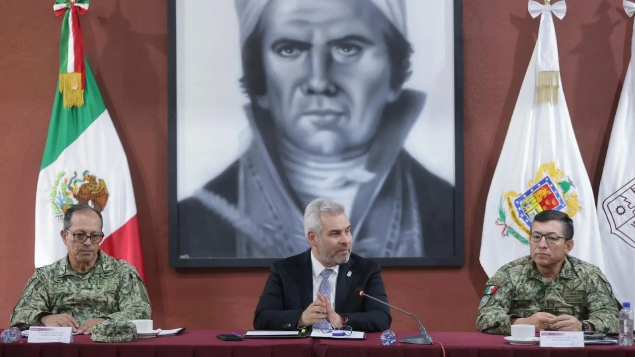 Gobernador de Michoacán rechaza propuesta de arzobispo de dialogar con grupos criminales