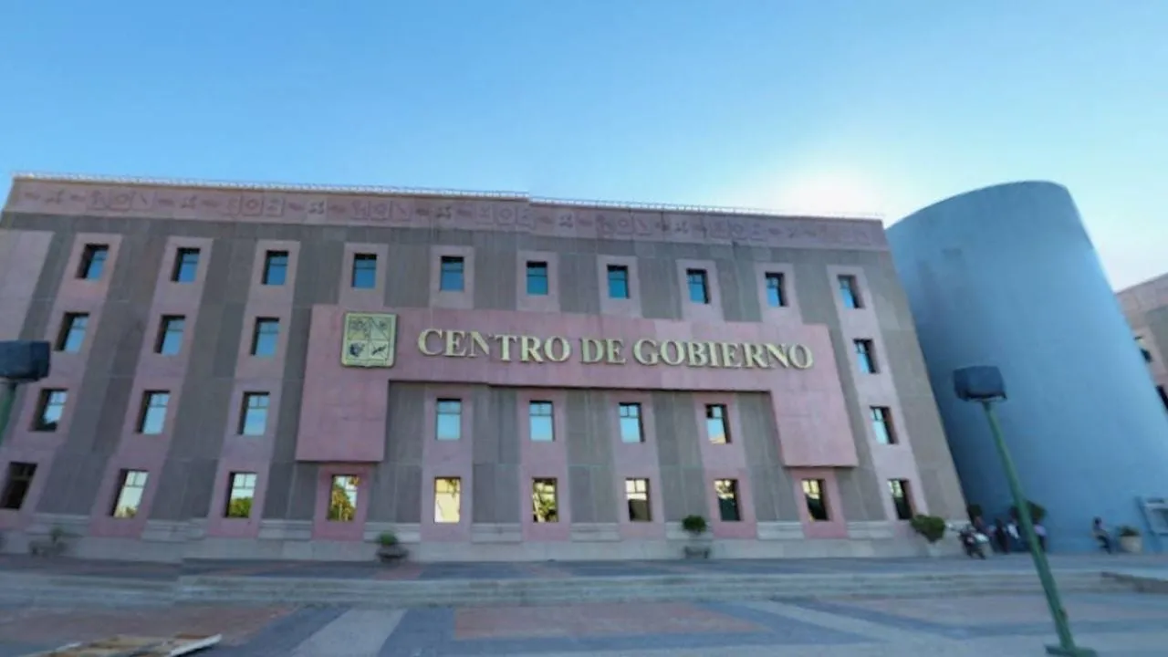 Asesinan a empleada federal en estacionamiento del Centro de Gobierno en Hermosillo