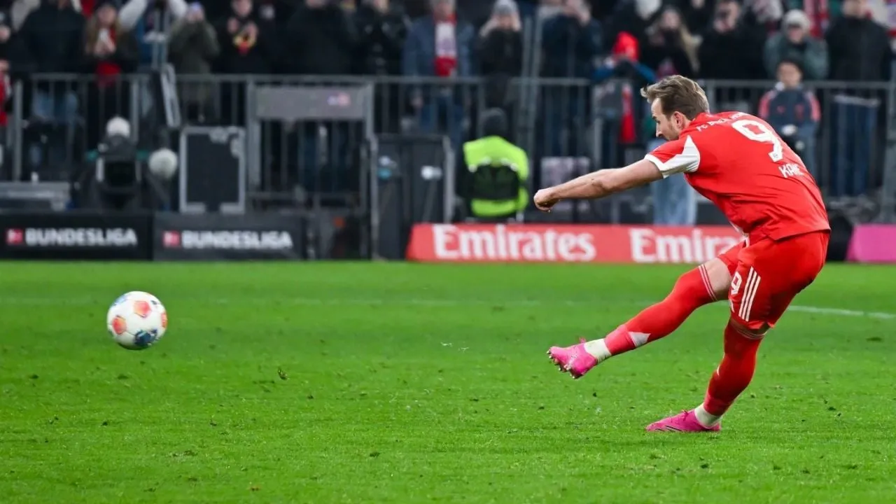 Bayern Múnich evita su primera derrota de la temporada y empata 2-2 ante el Mainz, útimo de la tabla