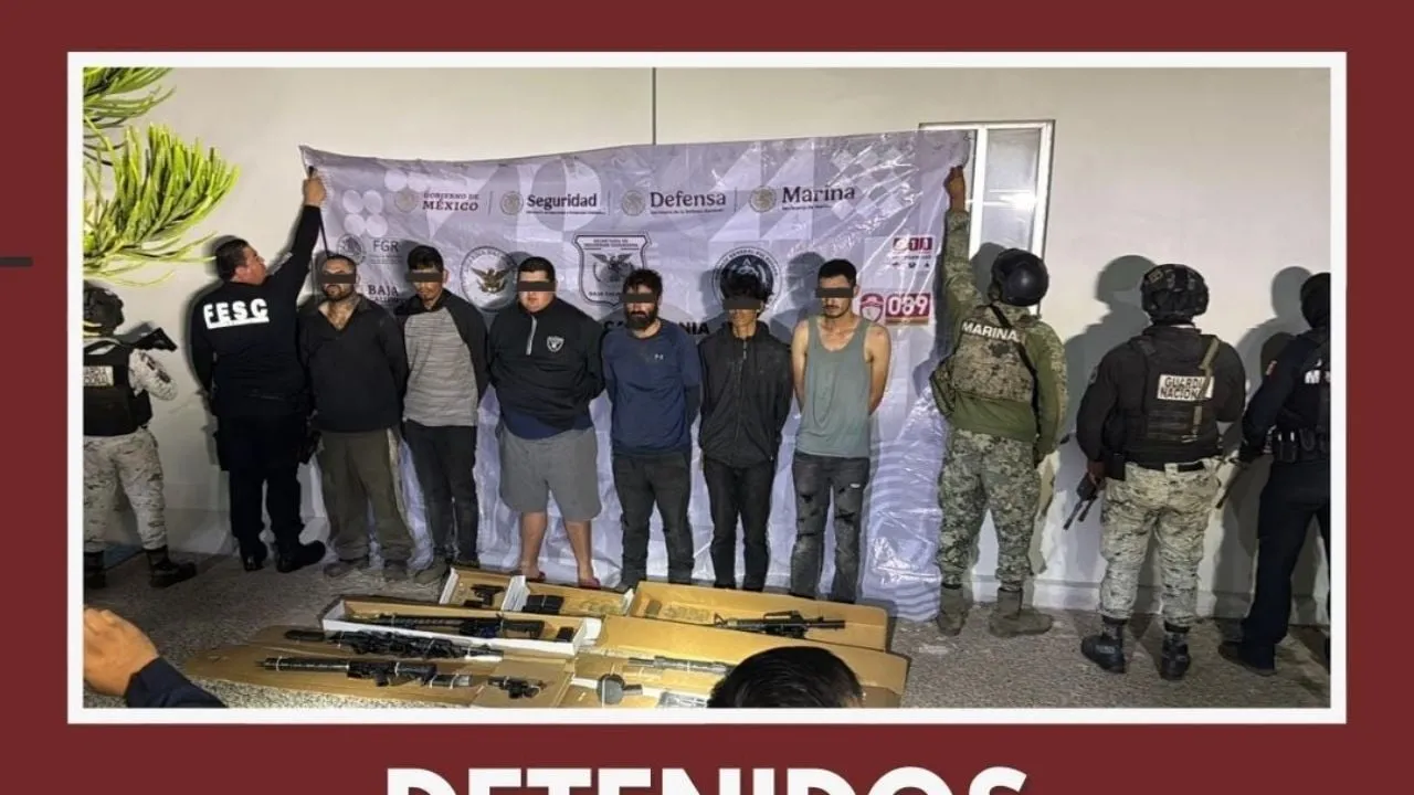 Balacera en Rosarito deja dos policías heridos, seis detenidos y un criminal abatido