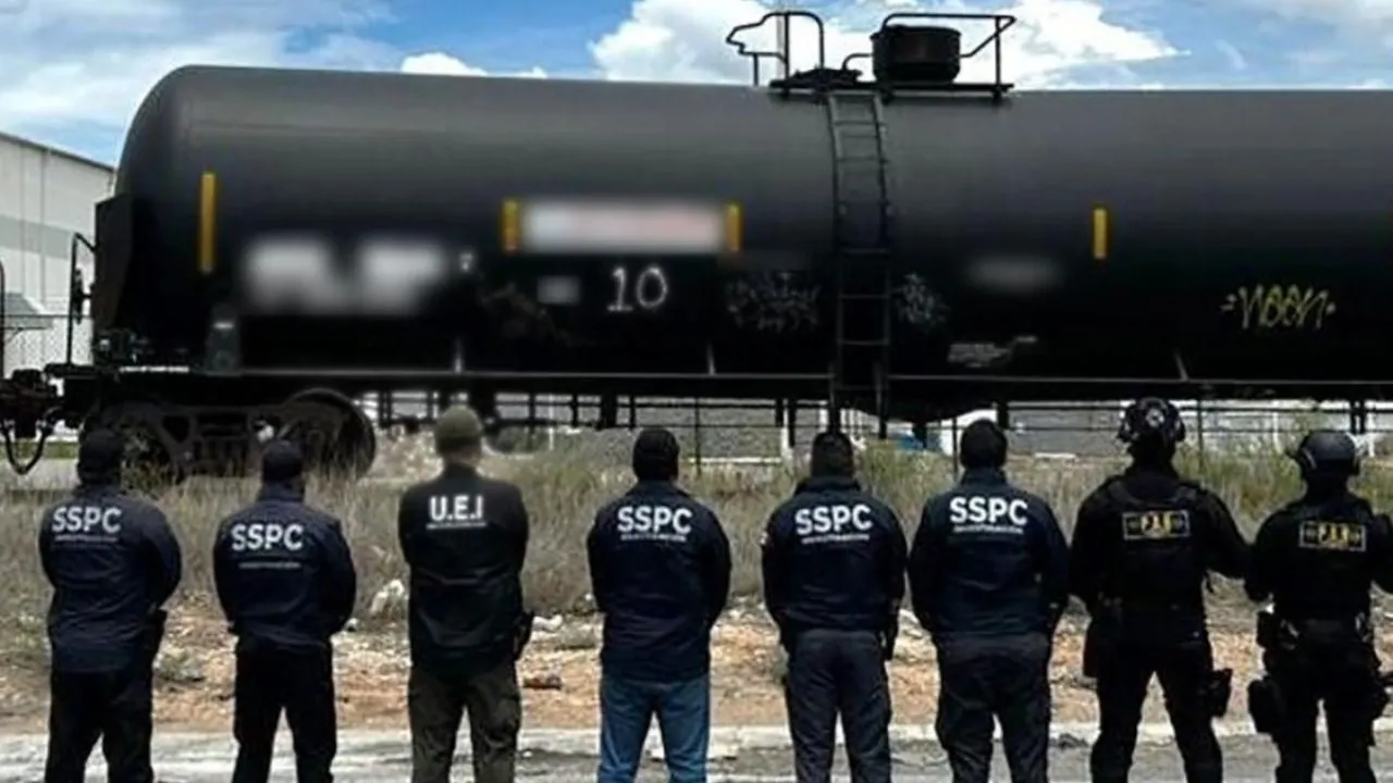 Manolo Jiménez dice que el huachicol decomisado “iba de paso" y no se extrajo en Coahuila