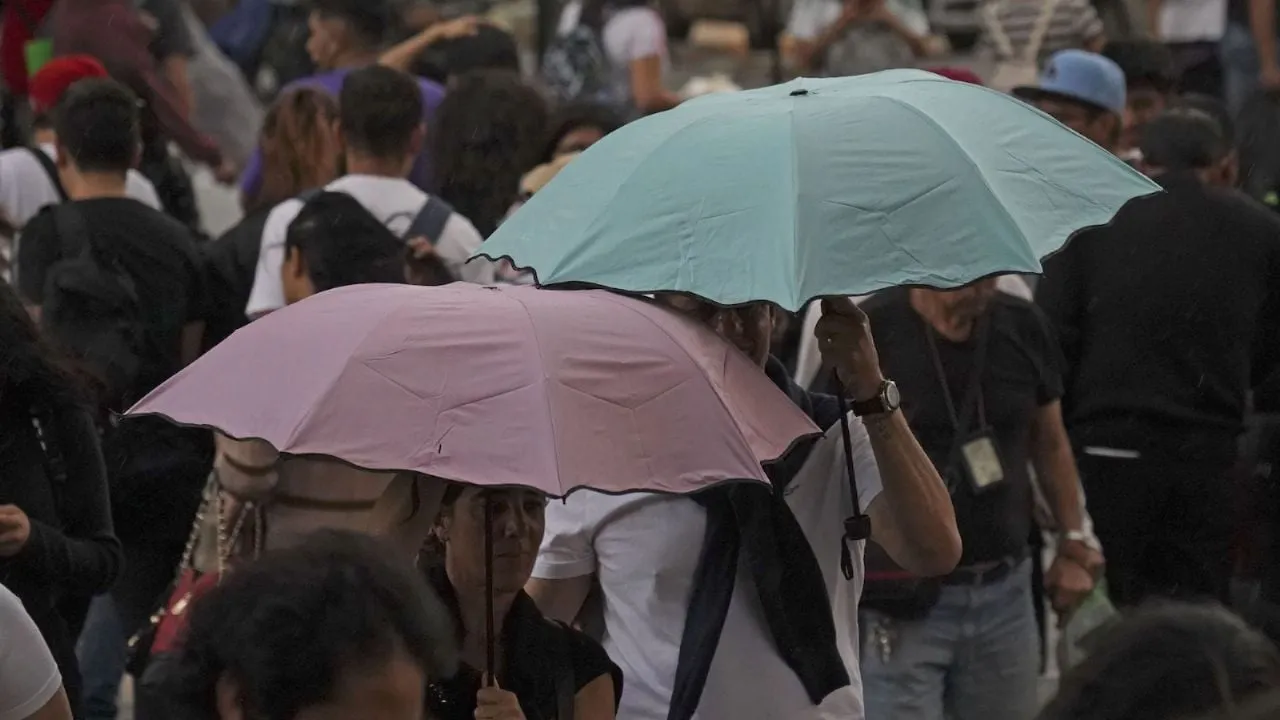 Chubascos y lluvias fuertes e intensas azotarán este martes a los siguientes estados