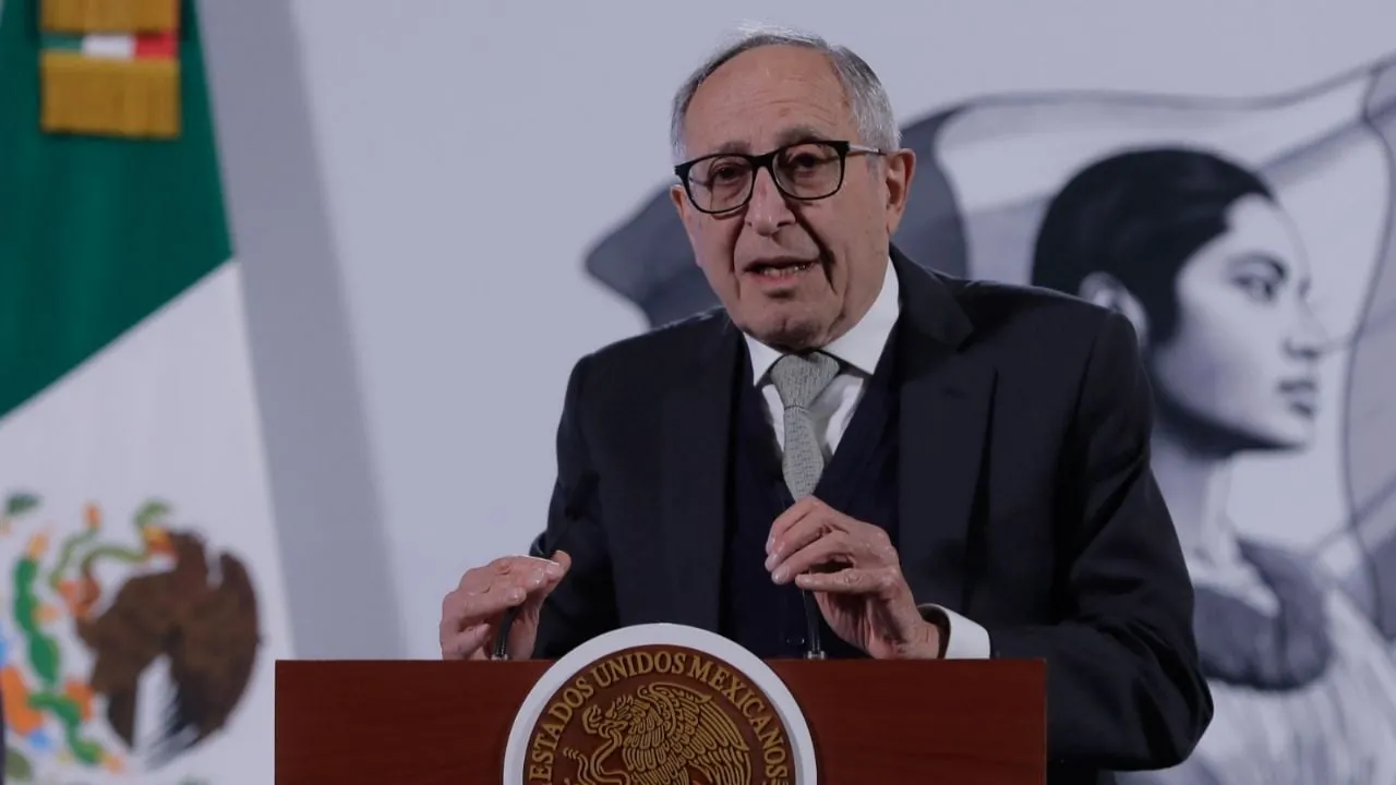Casos de sarampión y tos ferina continúan aumentando, advierte secretario de Salud