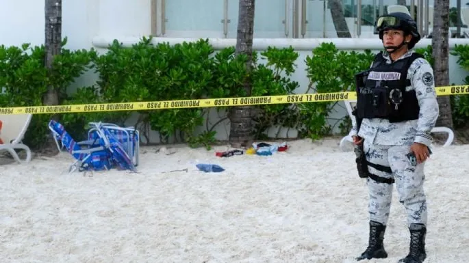 Niño de 12 años es asesinado durante tiroteo entre sujetos en playa de Cancún