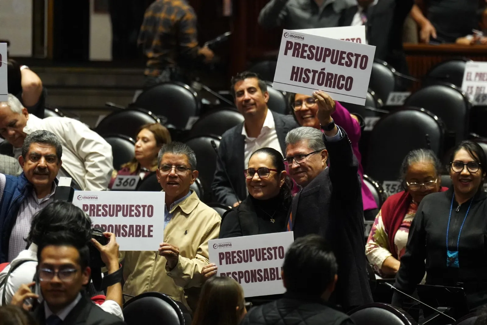 La 4T consuma el Presupuesto 2025; recortan al INE en año de elección judicial