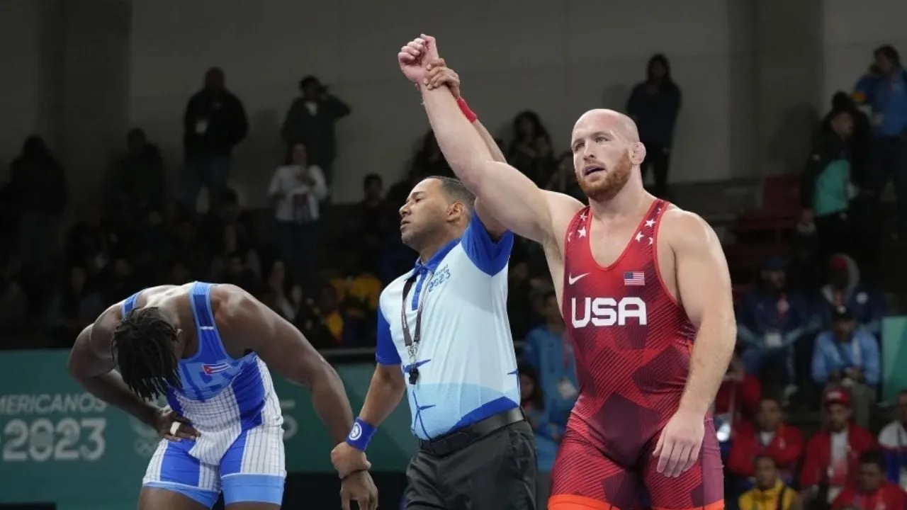 Kyle Snyder, medallista olímpico estadunidense, es arrestado en redada contra prostitución