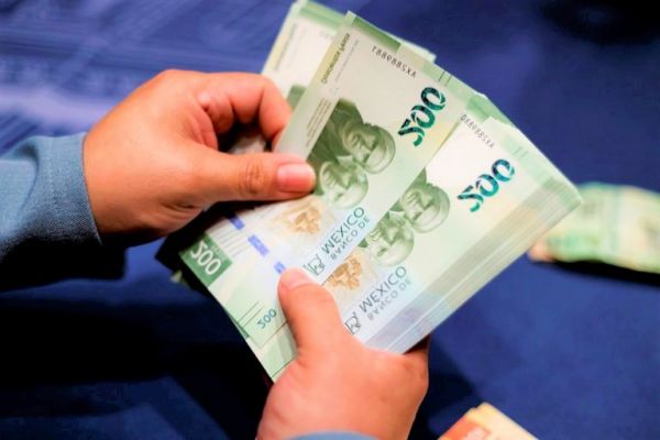 El peso mexicano le gana al Dólar el día de las elecciones. 