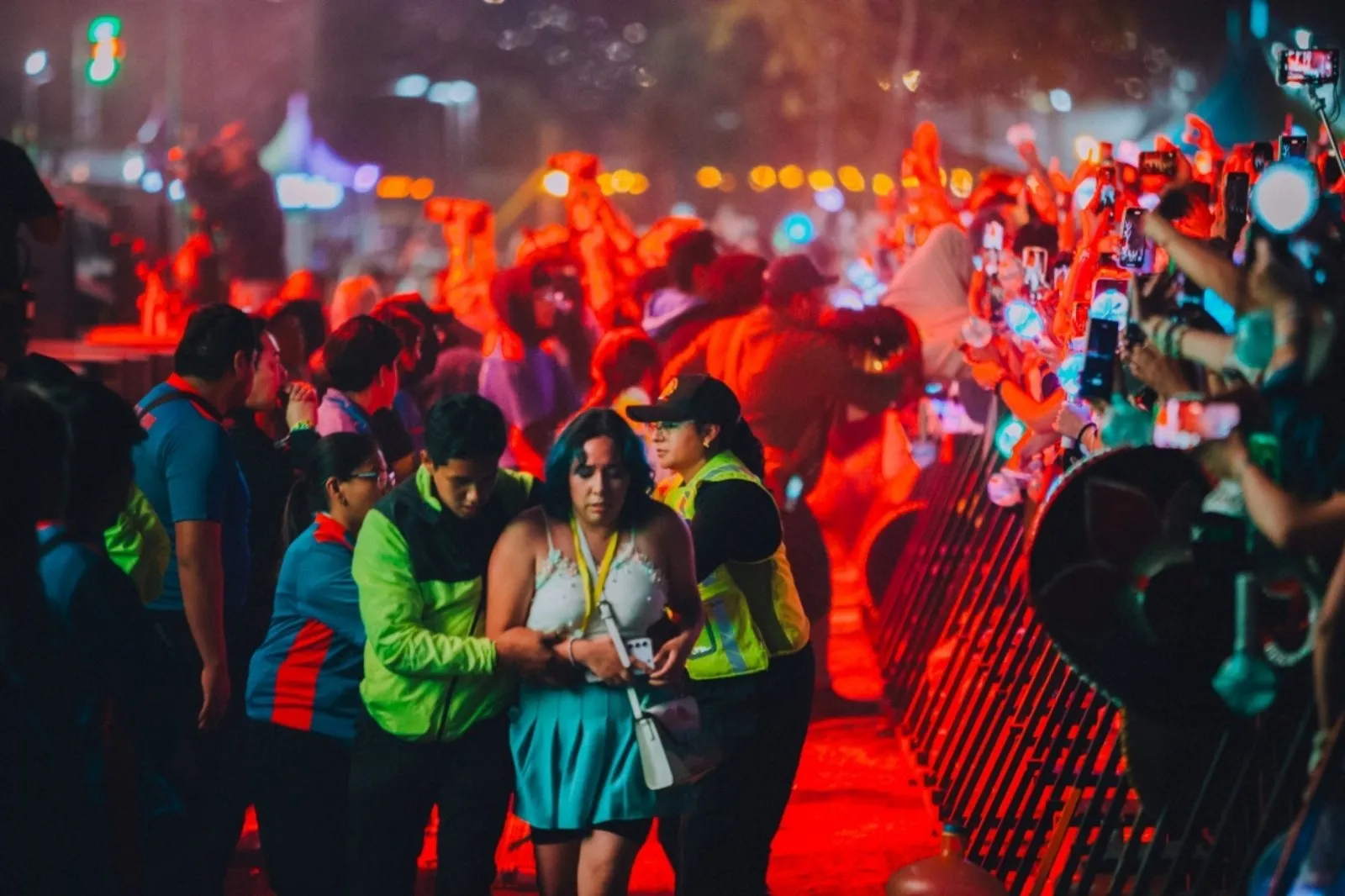 Organizadores de Axe Ceremonia externan solidaridad a familiares de fotógrafos muertos (Video)
