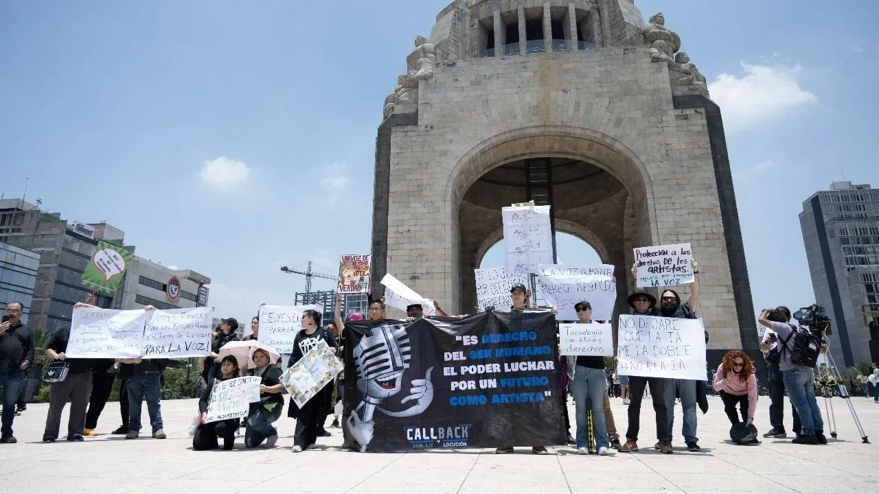 “La IA no es el enemigo, sino la falta de ética”: asi hicieron oír su voz los creadores en la CDMX (Video)