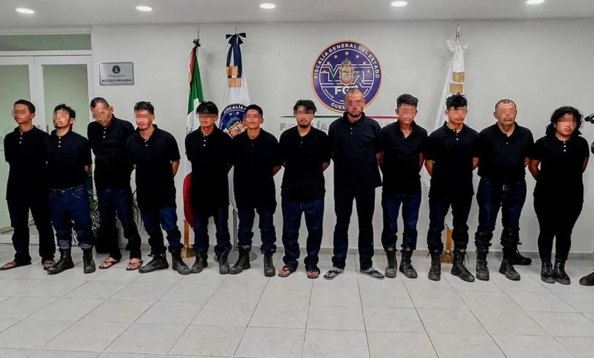 Extranjeros, 11 de los 15 detenidos tras enfrentamientos en Tecpan de Galeana