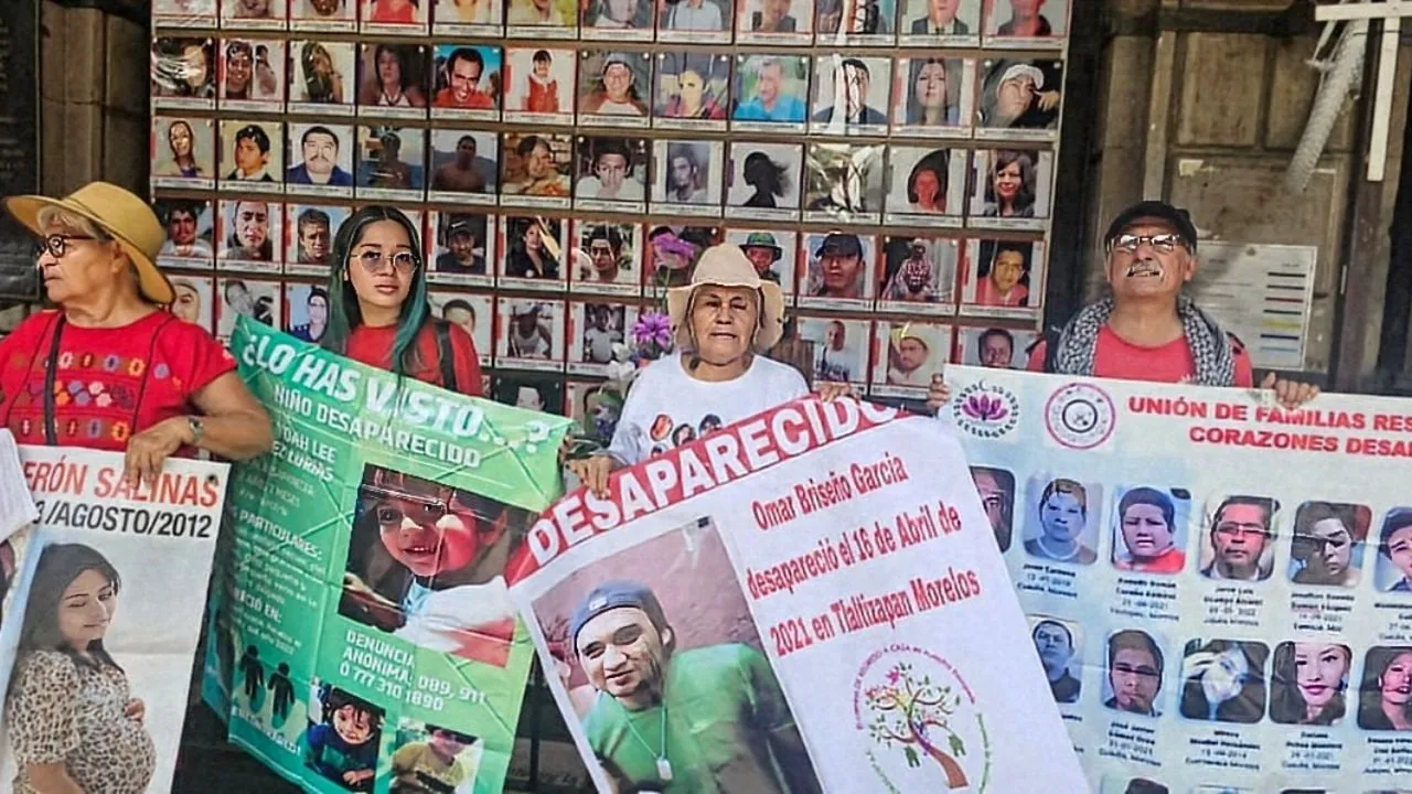 Marchan en Cuernavaca por el Día Internacional de las Víctimas de Desapariciones Forzadas