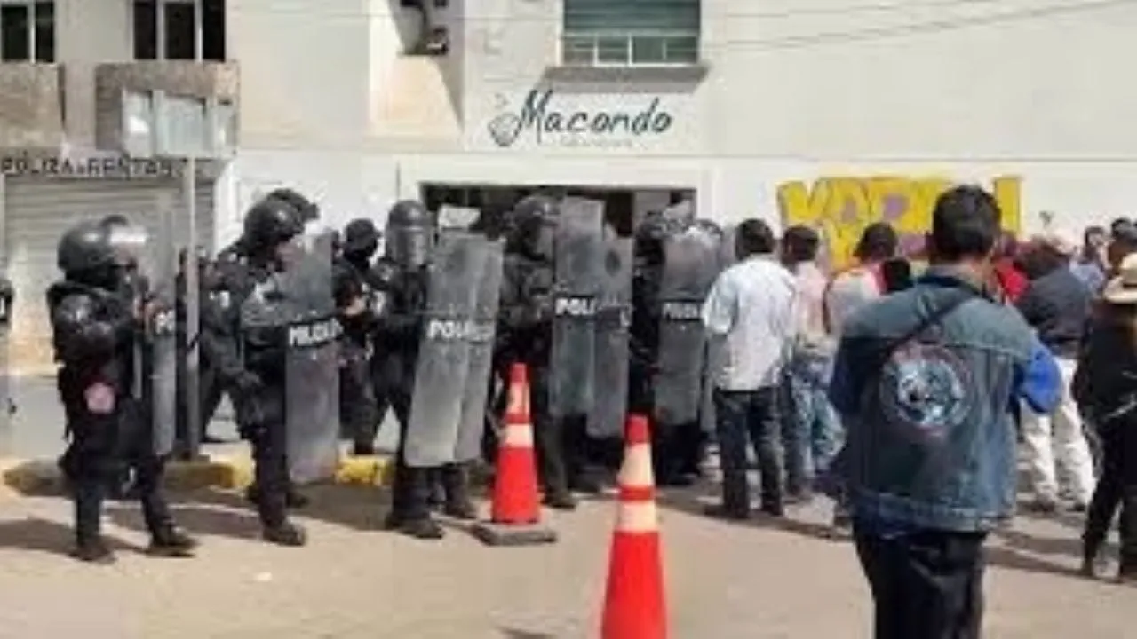 Policías antimotines reprimen con violencia manifestación de productores de frijol en Zacatecas
