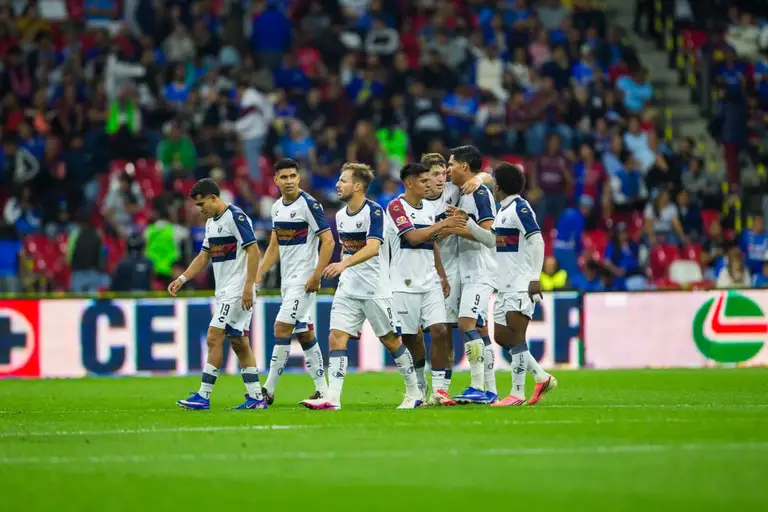 Atlante vence de visita 3-2 a Cruz Azul, en la primera derrota celeste en la era de Joel Huiqui