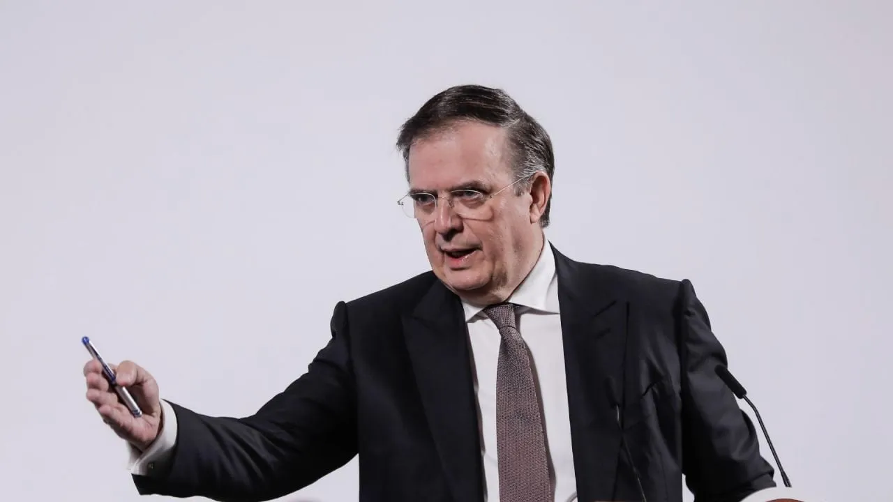 México anticipa revisión del T-MEC con Trump en el segundo semestre de 2025: Ebrard