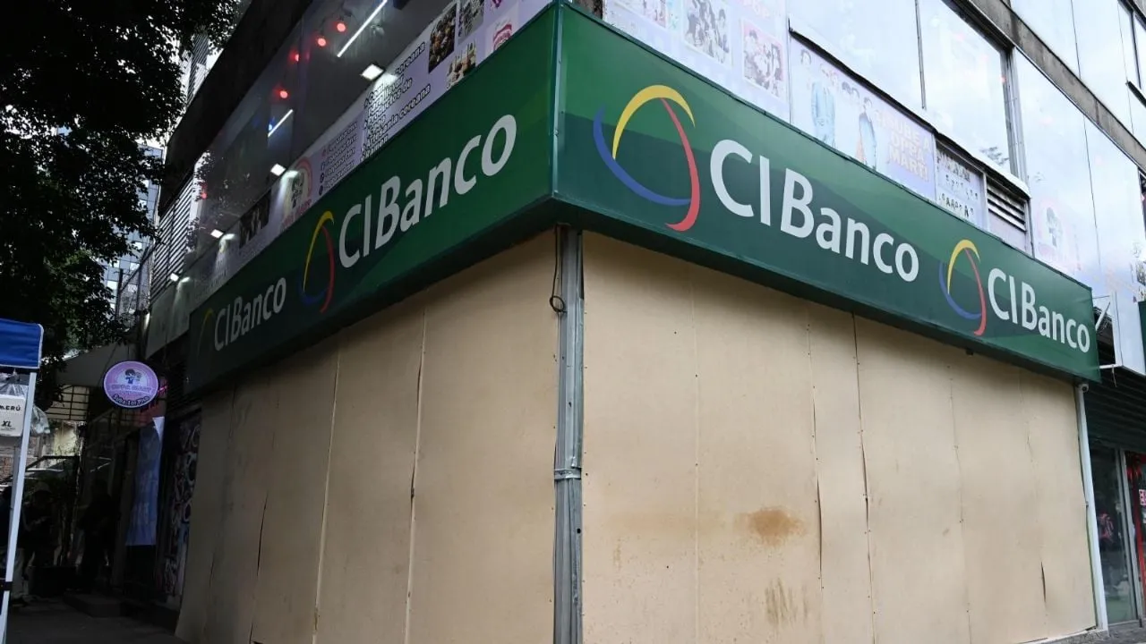 Visa corta operaciones internacionales con CIBanco tras acusaciones de narcolavado