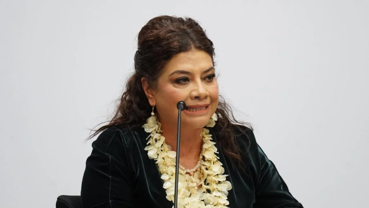 Clara Brugada rechaza plan para subastar esculturas de Fidel Castro y “Che” Guevara