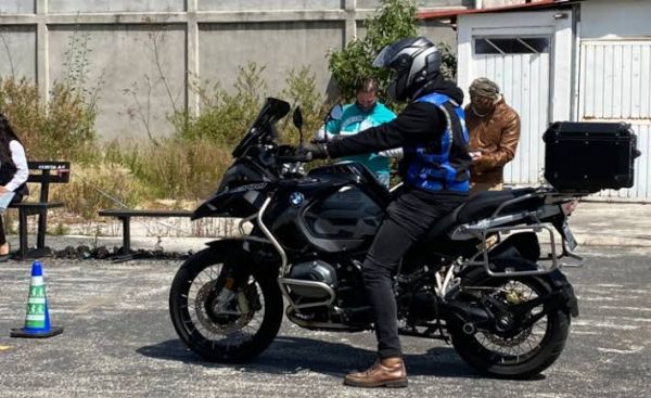 Inicia certificación de motociclista, checa cuando debes realizarla