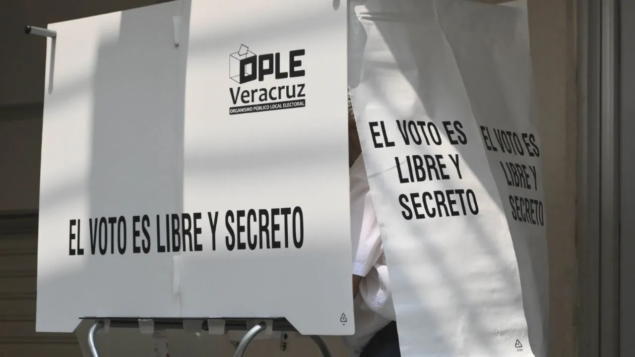 Desgaste de Morena y judicialización atoran resultados electorales en Veracruz