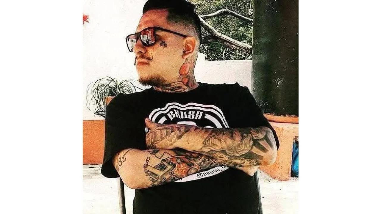 Asesinan a tatuador en Cuernavaca a plena luz del día (Video)