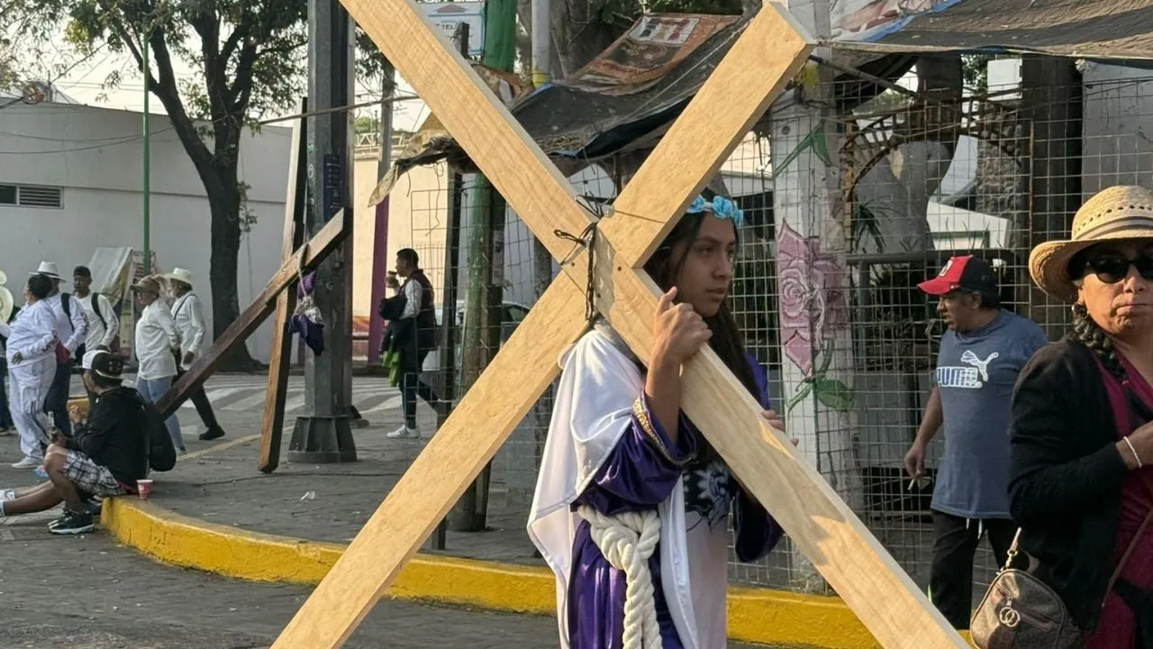 Inician los actos del Viacrucis en la representación de Iztapalapa
