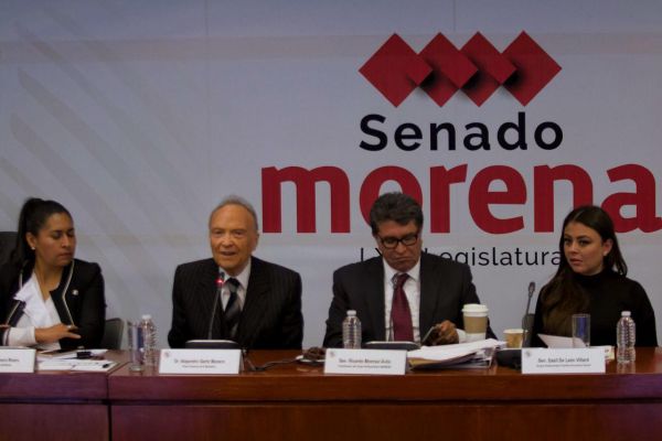 Monreal: hay espionaje contra el fiscal Gertz