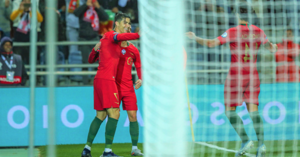 ESTE FUE EL GOL 100 DE CRISTIANO RONALDO CON LA SELECCIÓN DE PORTUGAL.