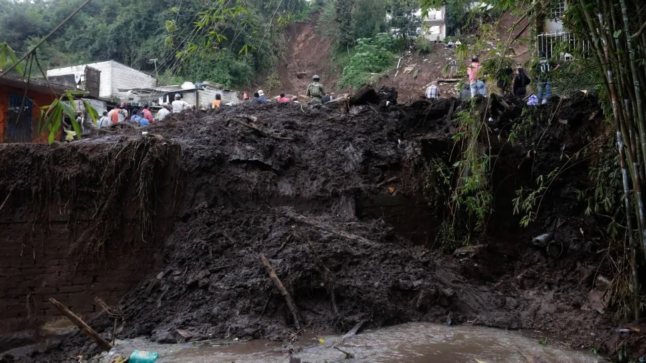Lluvias en México dejan 64 fallecidos y 65 desaparecidos