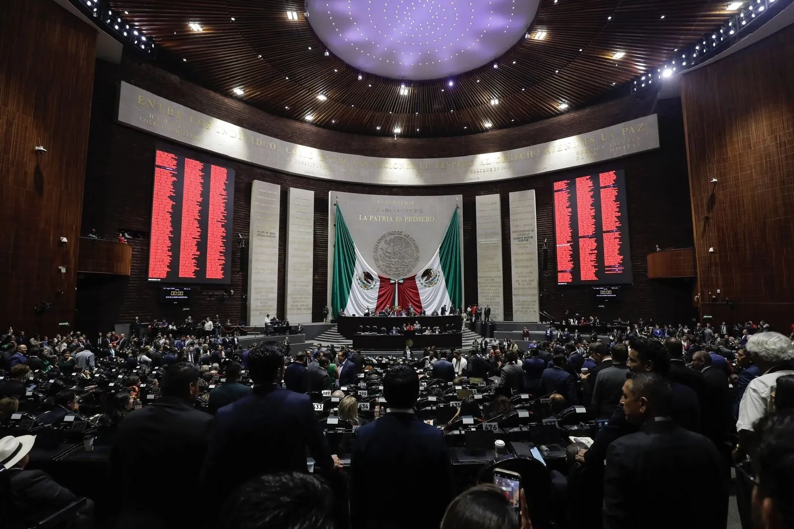 Diputados aplazan de nuevo discusión sobre reformas a la ley de seguridad y de investigación e inteligencia