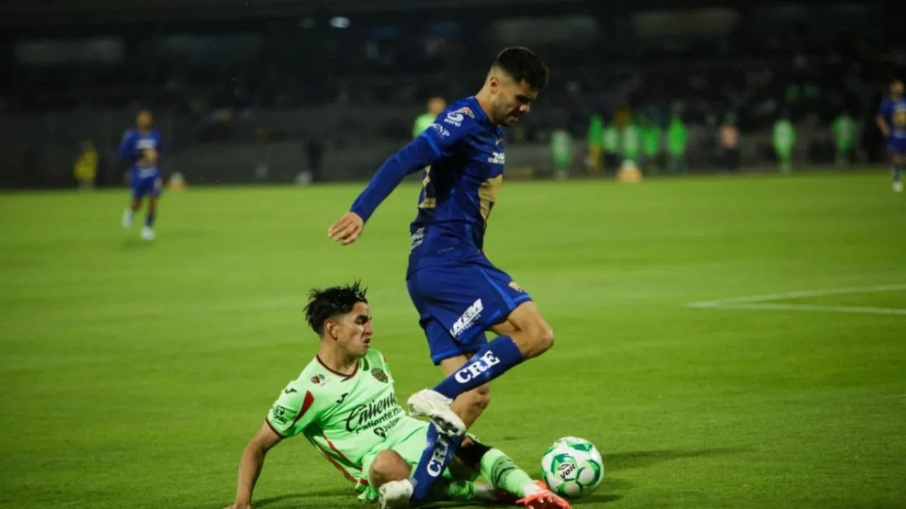Pumas reacciona a desventaja de dos goles y vence 4-2 a Ciudad Juárez